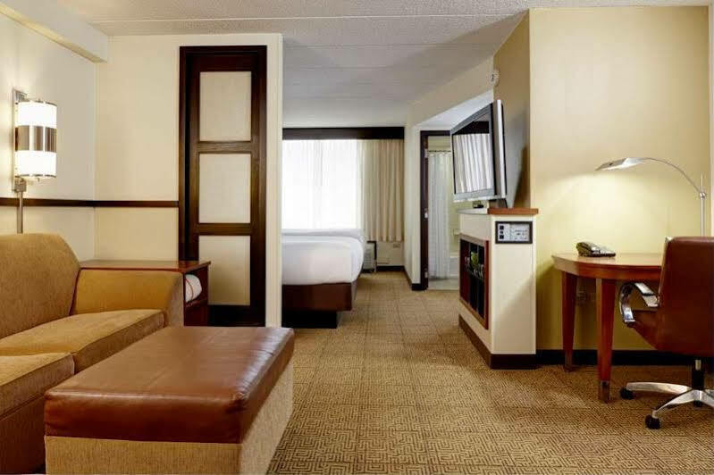 Hyatt Place Greenville/Haywood Ngoại thất bức ảnh